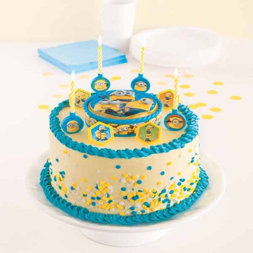 Despicable Me Cake Decor