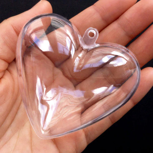Clear Heart Favour Containers